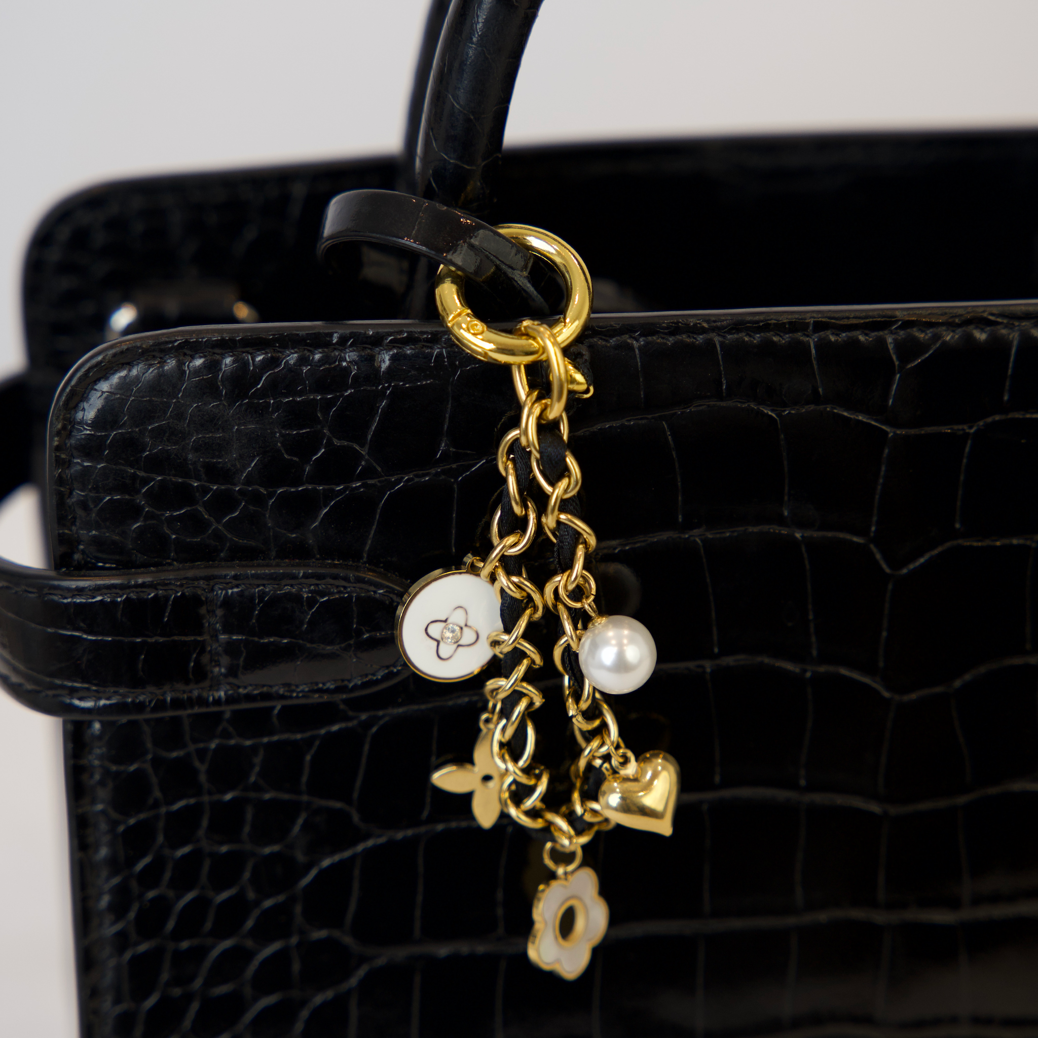 BIJOU DE SAC CHAINE AURA KEEP OR