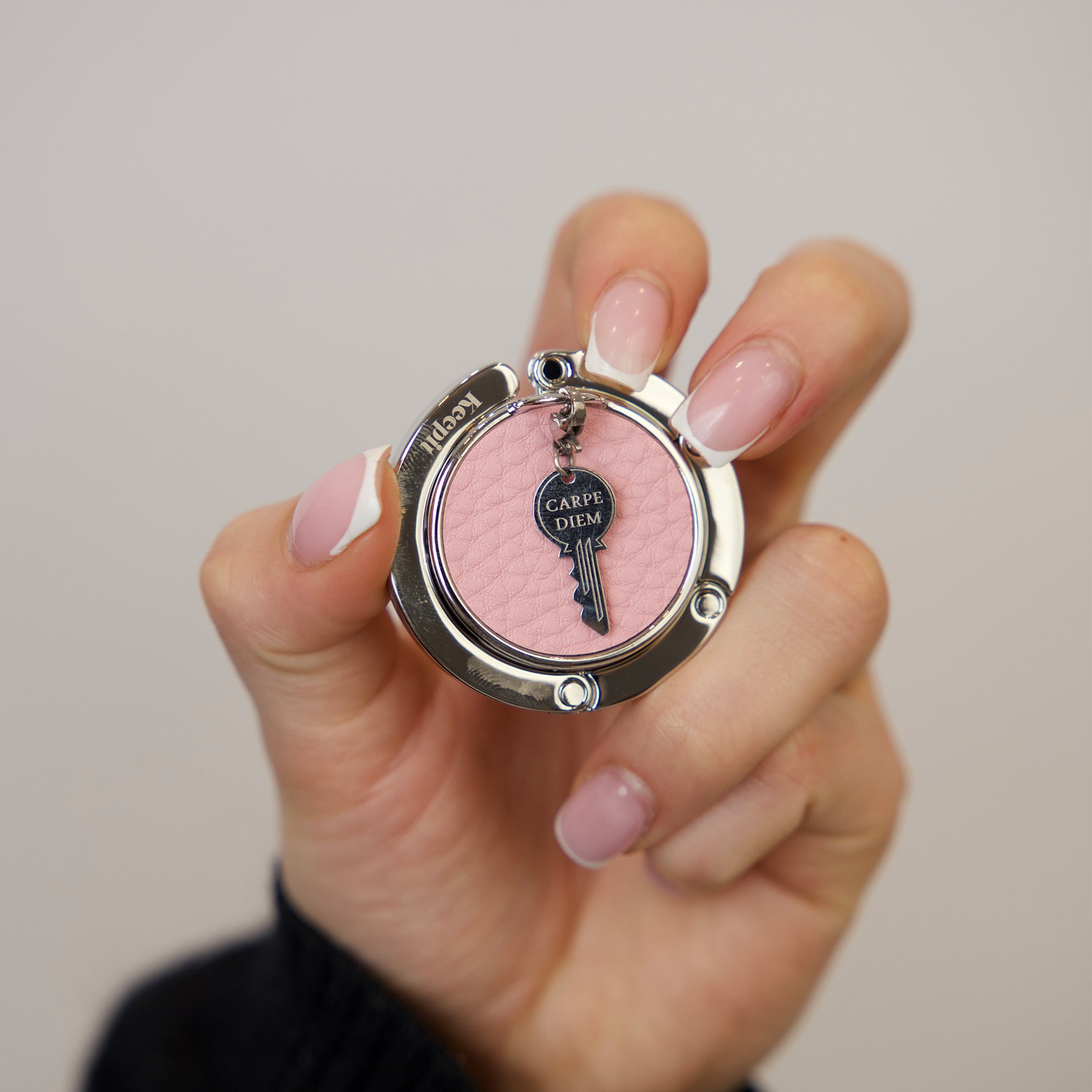 CHARM CLEF CARPE DIEM