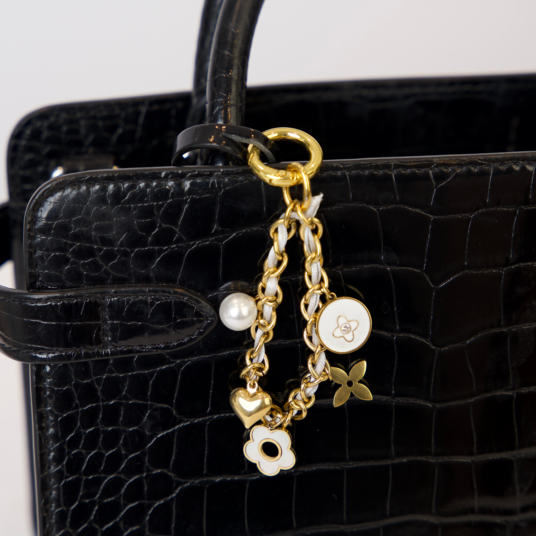BIJOU DE SAC CHAINE AURA KEEP OR